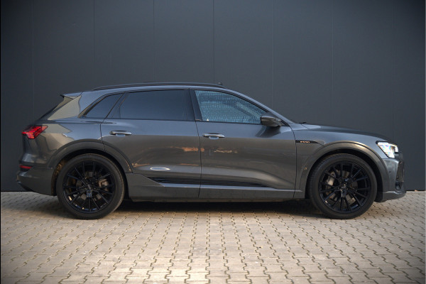 Audi e-tron 50 quattro S edition 71 kWh | S Line | Black Edition | Panoramadak | Memory Seats | Camera | Luchtvering | Adaptive Cruise Control | Keyless | Matrix LED | Leder | Stoelverwarming | NAP | BTW