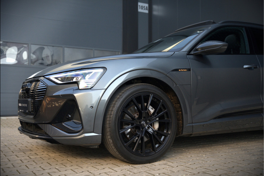 Audi e-tron 50 quattro S edition 71 kWh | S Line | Black Edition | Panoramadak | Memory Seats | Camera | Luchtvering | Adaptive Cruise Control | Keyless | Matrix LED | Leder | Stoelverwarming | NAP | BTW