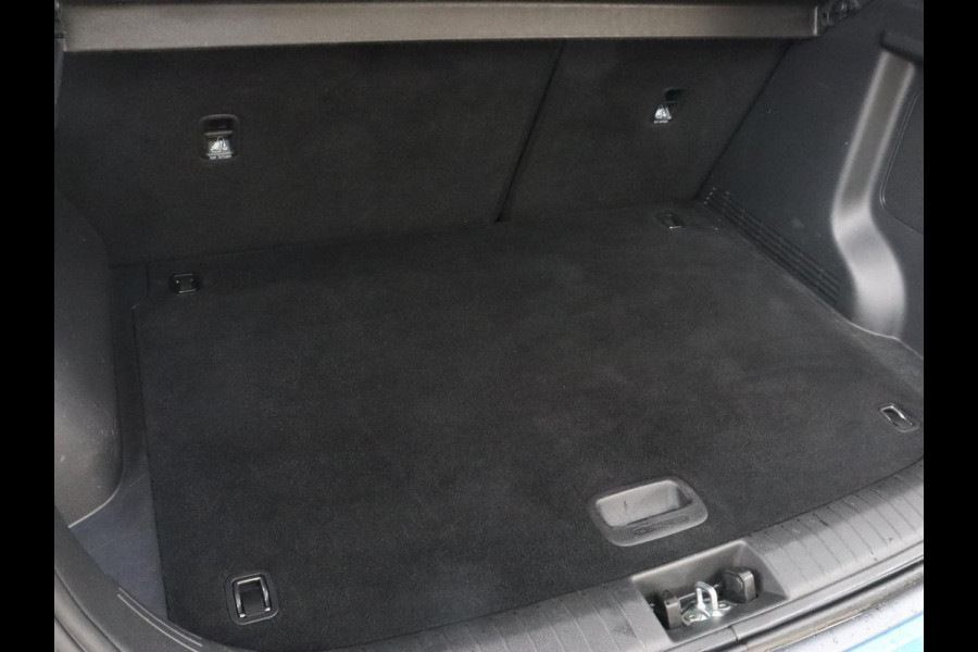 Hyundai Kona 1.6 GDI HEV Fashion | Head-Up | Trekhaak | Adaptive cruise | Camera | Carplay | Keyless | Dodehoek detectie | Climate control | Bluetooth