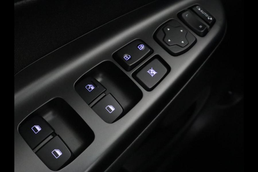 Hyundai Kona 1.6 GDI HEV Fashion | Head-Up | Trekhaak | Adaptive cruise | Camera | Carplay | Keyless | Dodehoek detectie | Climate control | Bluetooth