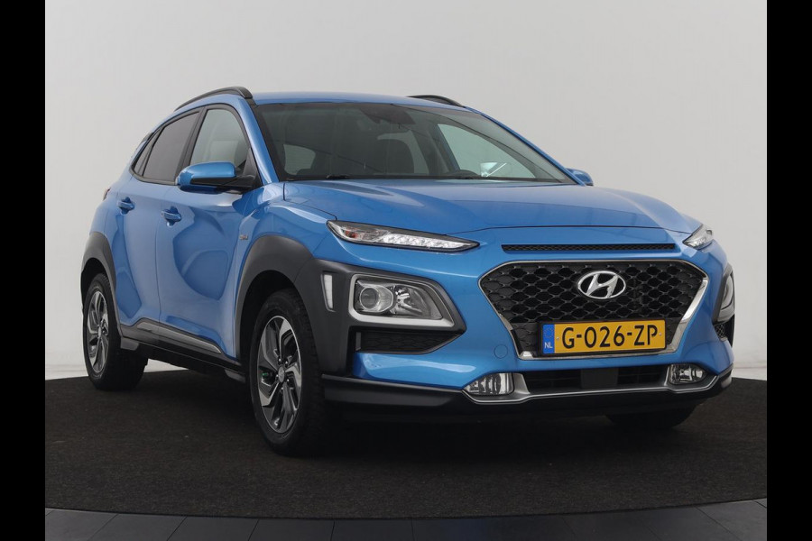 Hyundai Kona 1.6 GDI HEV Fashion | Head-Up | Trekhaak | Adaptive cruise | Camera | Carplay | Keyless | Dodehoek detectie | Climate control | Bluetooth