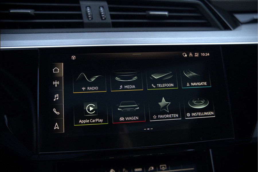 Audi e-tron 50 quattro S edition 71 kWh | S Line | Black Edition | Panoramadak | Memory Seats | Camera | Luchtvering | Adaptive Cruise Control | Keyless | Matrix LED | Leder | Stoelverwarming | NAP | BTW