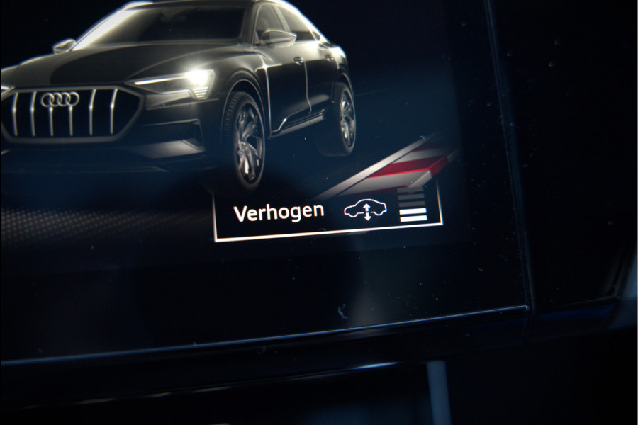 Audi e-tron 50 quattro S edition 71 kWh | S Line | Black Edition | Panoramadak | Memory Seats | Camera | Luchtvering | Adaptive Cruise Control | Keyless | Matrix LED | Leder | Stoelverwarming | NAP | BTW