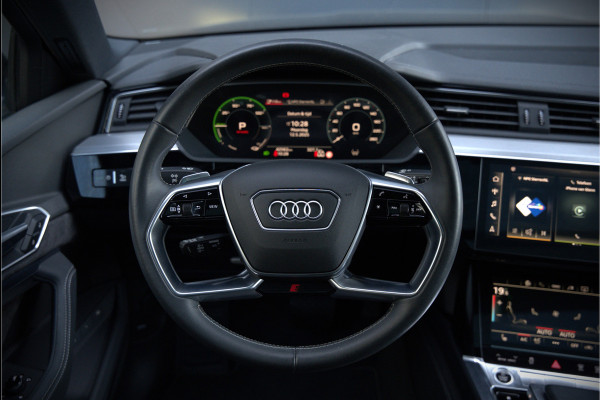 Audi e-tron 50 quattro S edition 71 kWh | S Line | Black Edition | Panoramadak | Memory Seats | Camera | Luchtvering | Adaptive Cruise Control | Keyless | Matrix LED | Leder | Stoelverwarming | NAP | BTW