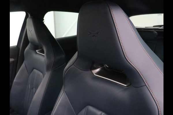 CUPRA Formentor 1.4 eHybrid VZ | 245pk | Trekhaak | Leder | Stoelverwarming | Camera | Carplay | Adaptive cruise | Memory | Keyless | 19'' | Full LED | Sportstoelen | PHEV | Plug In