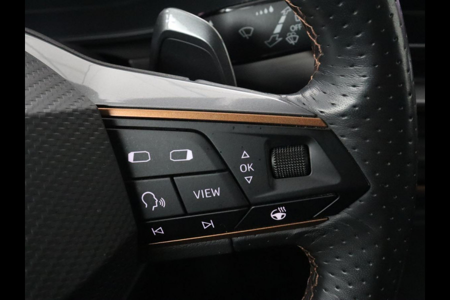 CUPRA Formentor 1.4 eHybrid VZ | 245pk | Trekhaak | Leder | Stoelverwarming | Camera | Carplay | Adaptive cruise | Memory | Keyless | 19'' | Full LED | Sportstoelen | PHEV | Plug In