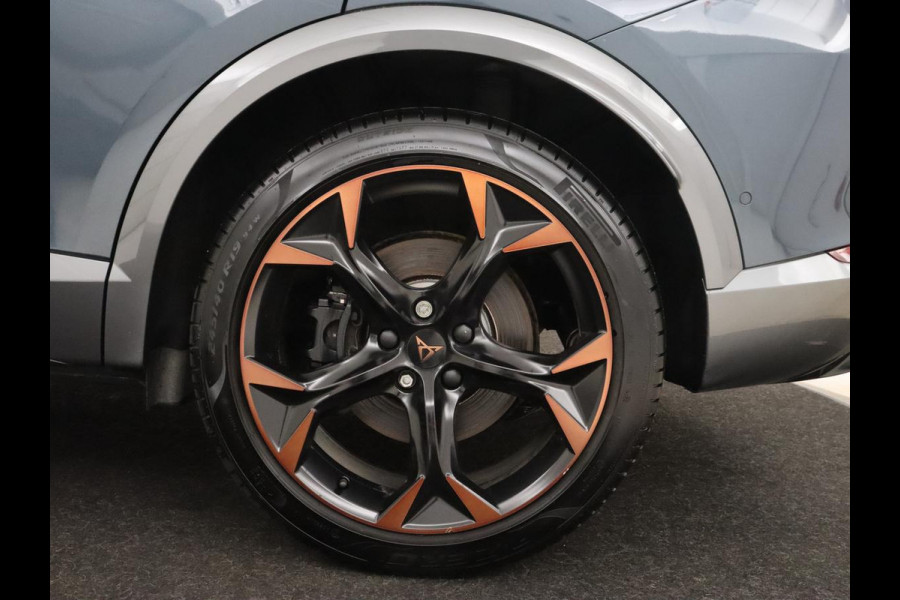 CUPRA Formentor 1.4 eHybrid VZ | 245pk | Trekhaak | Leder | Stoelverwarming | Camera | Carplay | Adaptive cruise | Memory | Keyless | 19'' | Full LED | Sportstoelen | PHEV | Plug In