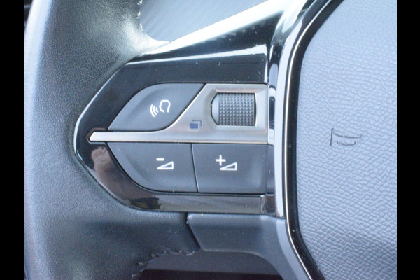 Peugeot 208 1.2 PureTech Active CRUISECONTROL | NAVI & CARPLAY | AIRCO |