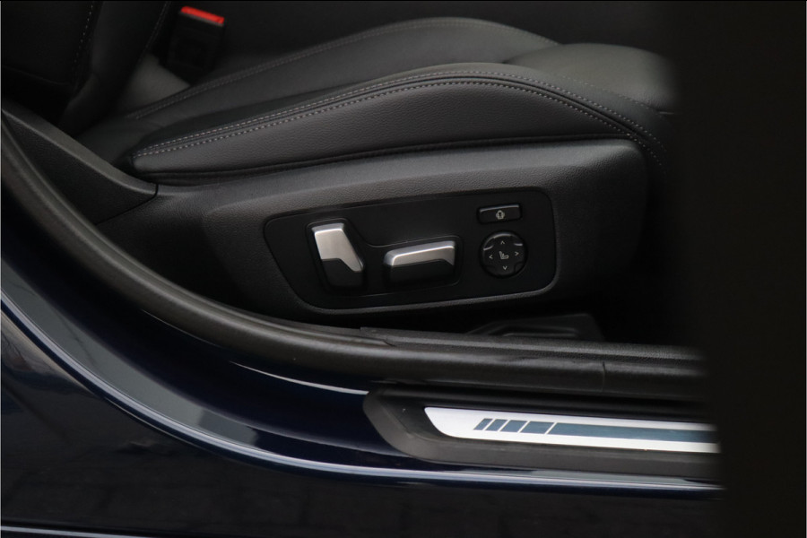 BMW 3 Serie Touring 330e xDrive M-Sport Panorama / 19inch / Harman Kardon /