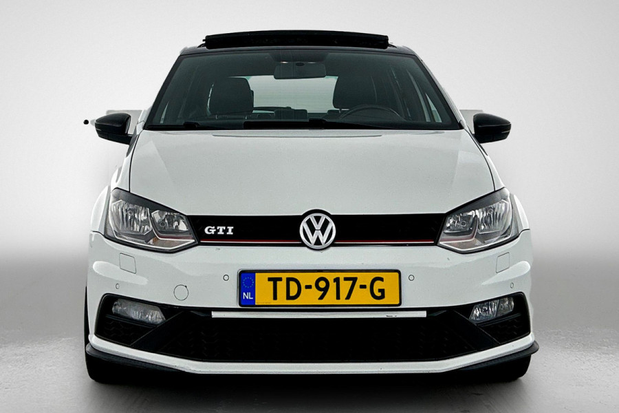 Volkswagen Polo 1.8 TSI GTI | 192PK | PANO | STOELVERW |ALCANTARA | AUTOMAAT | AIRCO | GOED ONDERHOUD |