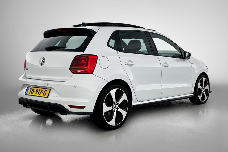 Volkswagen Polo 1.8 TSI GTI | 192PK | PANO | STOELVERW |ALCANTARA | AUTOMAAT | AIRCO | GOED ONDERHOUD |