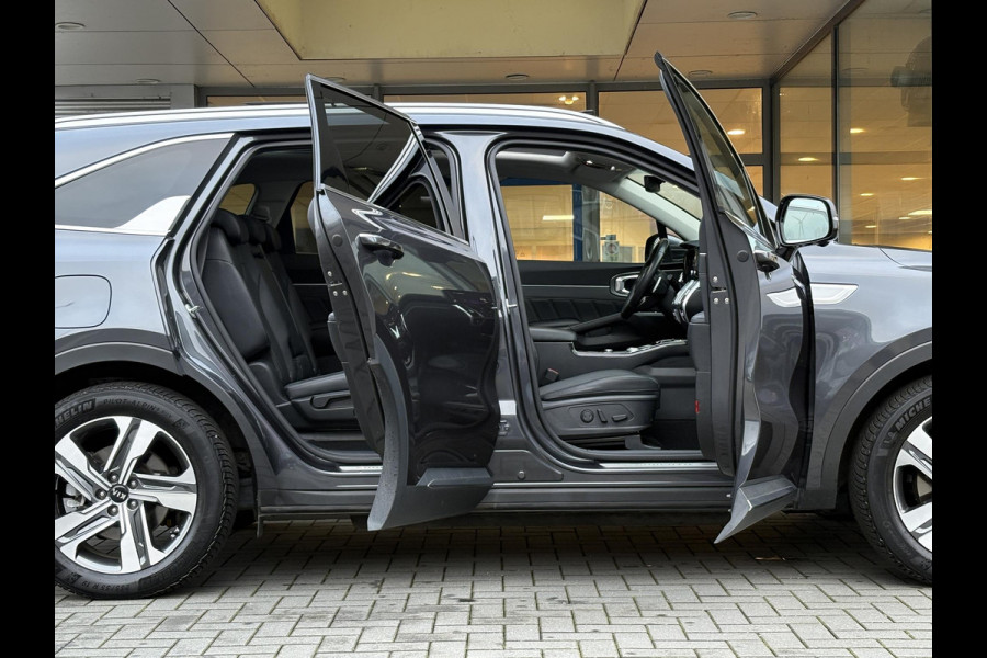 Kia Sorento 1.6 T-GDI Plug-in Hybrid 4WD ExecutiveLine 7p. | Afneembare trekhaak | Panoramadak | Stoel Ventilatie & Verwarming |