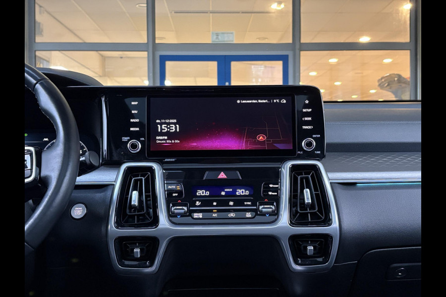 Kia Sorento 1.6 T-GDI Plug-in Hybrid 4WD ExecutiveLine 7p. | Afneembare trekhaak | Panoramadak | Stoel Ventilatie & Verwarming |
