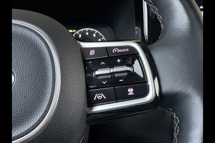 Kia Sorento 1.6 T-GDI Plug-in Hybrid 4WD ExecutiveLine 7p. | Afneembare trekhaak | Panoramadak | Stoel Ventilatie & Verwarming |