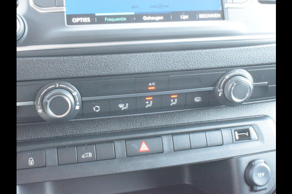 Citroën ë-Jumpy XL 75 kWh | tot 8 jaar garantte | Techno NAV pakket | camera | Comfort tussenschot | 3 zitplaatsen