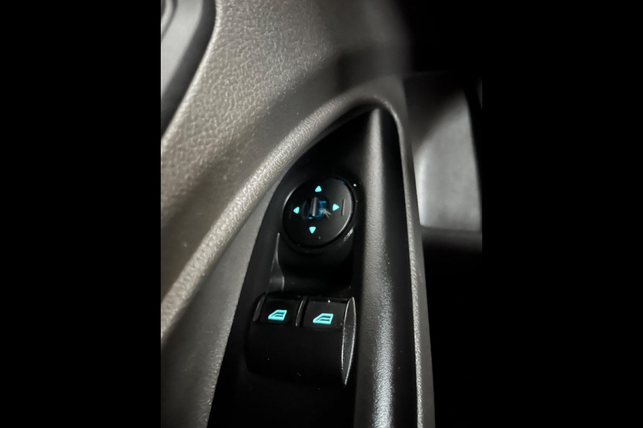 Ford Transit Connect L2H1 SERVICEWAGEN 1.5 EcoBlue 100pk euro6 Trend Imperiaal, Sortimo inrichting, Trekhaak, RIJKLAARPRIJS