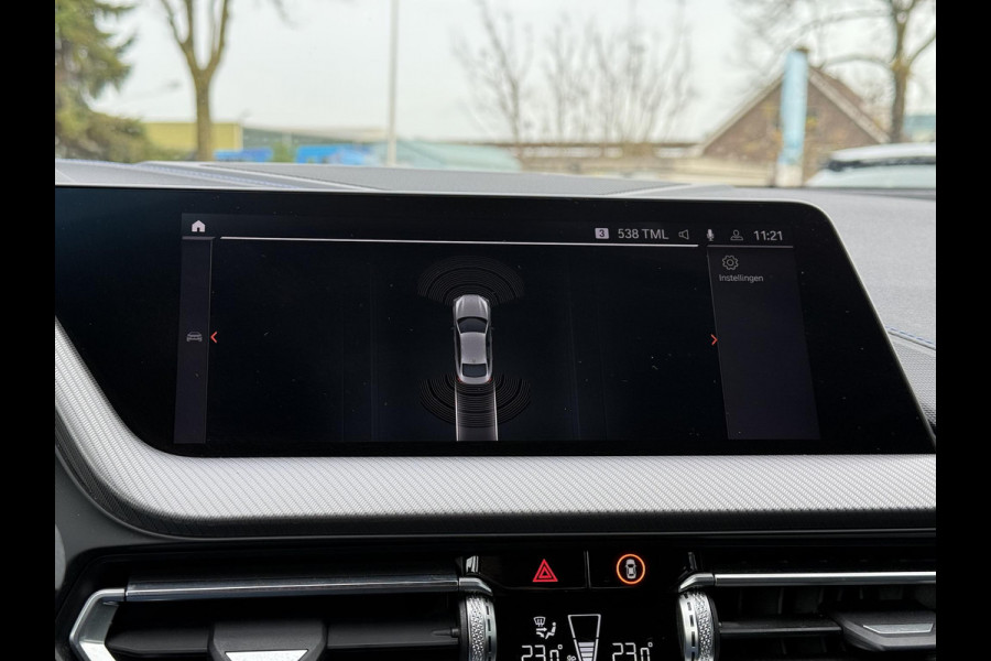 BMW 2 Serie Gran Coupé 218i Aut. M-Sport | Sportstoelen | Navi | Live Cockpit |