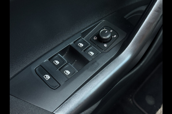 Volkswagen Polo 2.0 TSI GTI TSI 210PK DSG GTI-SPORT VIRTUAL/CARPLAY/IQ-LIGHT