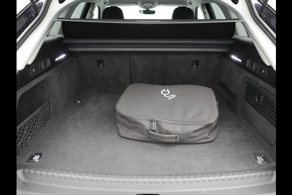 Audi A6 Avant 50 TFSI e quattro Advanced edition Plug In Hybrid 300pk Dealer O.H. PHEV | Adaptive Cruise | Lederen Sportstoelen Verwarmd | Stuur Verwarmd | Apple Carplay | Keyless | Virtual | Navigatie | DAB |