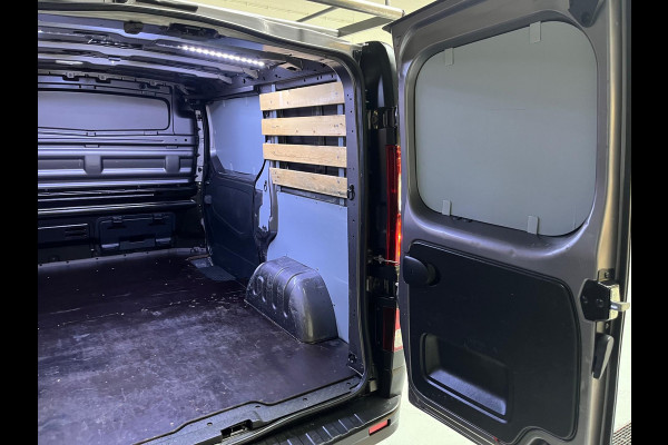 Renault Trafic Automaat 2.0 dCi 170pk euro6 T29 L1H1 Comfort 3Persoons, Imperiaal, Airco, Navigatie, Trekhaak, RIJKLAARPRIJS