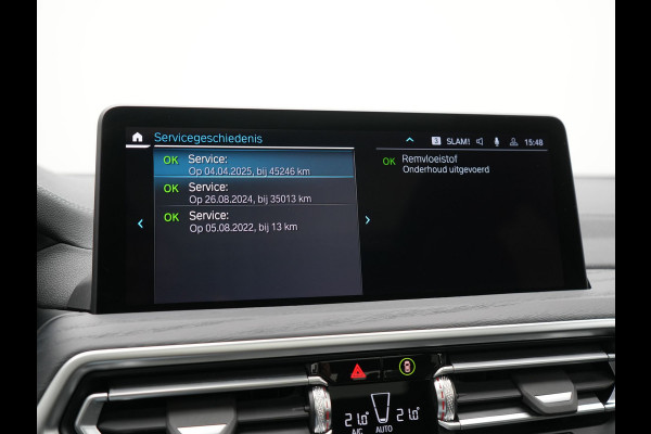 BMW X3 xDrive30e M Sport Plug In Hybrid 293pk Dealer O.H. PHEV | Trekhaak Af Fabriek | Panodak | Head Up | 360 Camera | Laser LED | 20"L.M | Lederen Sportstoelen Ventilatie &  Memory | Sfeerverlichting | Stoelen & Stuur Verwarmd | Aventurinrot III M