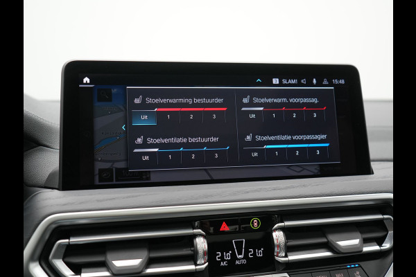 BMW X3 xDrive30e M Sport Plug In Hybrid 293pk Dealer O.H. PHEV | Trekhaak Af Fabriek | Panodak | Head Up | 360 Camera | Laser LED | 20"L.M | Lederen Sportstoelen Ventilatie &  Memory | Sfeerverlichting | Stoelen & Stuur Verwarmd | Aventurinrot III M