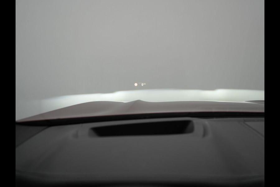 BMW X3 xDrive30e M Sport Plug In Hybrid 293pk Dealer O.H. PHEV | Trekhaak Af Fabriek | Panodak | Head Up | 360 Camera | Laser LED | 20"L.M | Lederen Sportstoelen Ventilatie &  Memory | Sfeerverlichting | Stoelen & Stuur Verwarmd | Aventurinrot III M