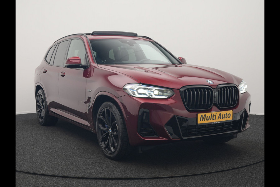 BMW X3 xDrive30e M Sport Plug In Hybrid 293pk Dealer O.H. PHEV | Trekhaak Af Fabriek | Panodak | Head Up | 360 Camera | Laser LED | 20"L.M | Lederen Sportstoelen Ventilatie &  Memory | Sfeerverlichting | Stoelen & Stuur Verwarmd | Aventurinrot III M