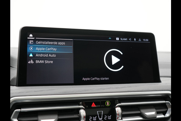 BMW X3 xDrive30e M Sport Plug In Hybrid 293pk Dealer O.H. PHEV | Trekhaak Af Fabriek | Panodak | Head Up | 360 Camera | Laser LED | 20"L.M | Lederen Sportstoelen Ventilatie &  Memory | Sfeerverlichting | Stoelen & Stuur Verwarmd | Aventurinrot III M