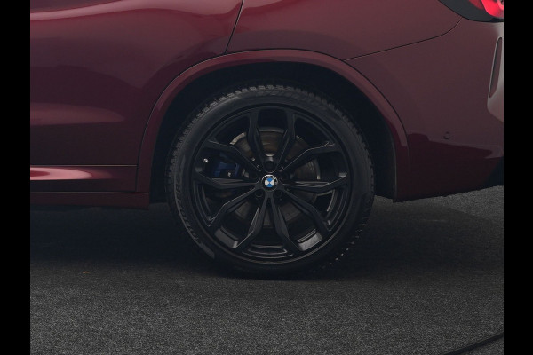 BMW X3 xDrive30e M Sport Plug In Hybrid 293pk Dealer O.H. PHEV | Trekhaak Af Fabriek | Panodak | Head Up | 360 Camera | Laser LED | 20"L.M | Lederen Sportstoelen Ventilatie &  Memory | Sfeerverlichting | Stoelen & Stuur Verwarmd | Aventurinrot III M