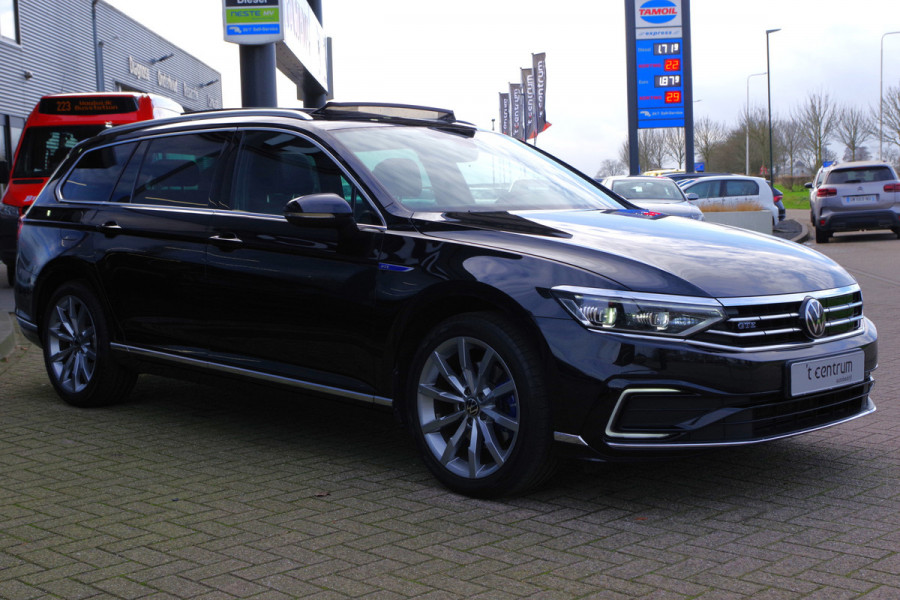 Volkswagen Passat Variant 1.4 TSI PHEV GTE BNS, Trekhaak, Panoramdak, Leder-Alcantara, Carplay