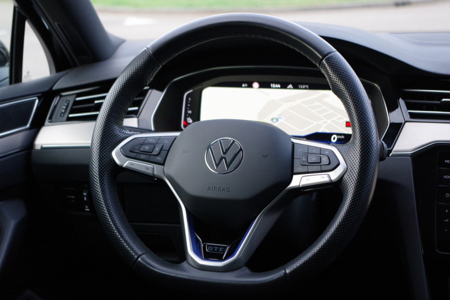 Volkswagen Passat Variant 1.4 TSI PHEV GTE BNS, Trekhaak, Panoramdak, Leder-Alcantara, Carplay