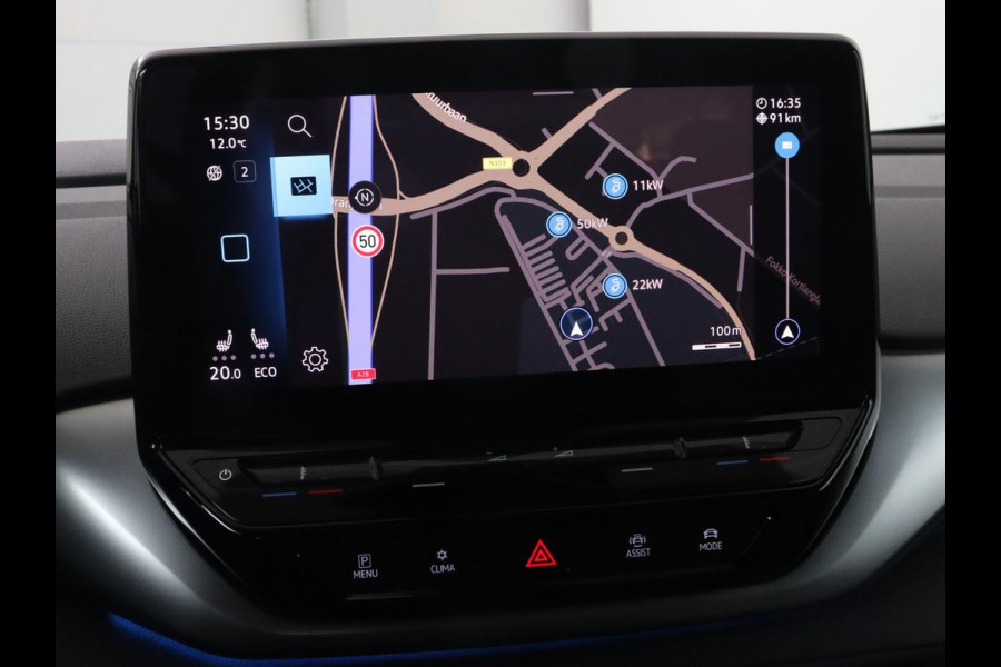 Volkswagen ID.4 First 77 kWh | Stoel & stuurverwarming | Camera | Carplay | Adaptive cruise | Half leder | 20'' | Navigatie | DAB | Sfeerverlichting