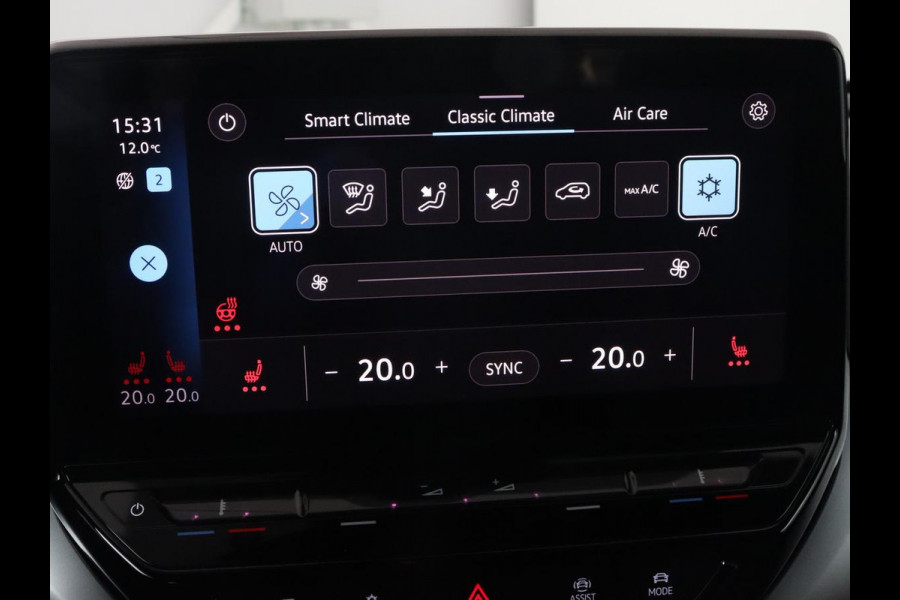 Volkswagen ID.4 First 77 kWh | Stoel & stuurverwarming | Camera | Carplay | Adaptive cruise | Half leder | 20'' | Navigatie | DAB | Sfeerverlichting