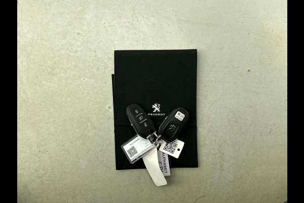 Peugeot e-208 EV Active 50 kWh | Navigatie | Apple Carplay/Android Auto | Cruise Control | Parkeer sensoren