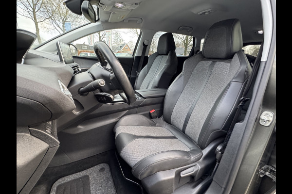 Peugeot 5008 1.2 Turbo Premium 7p Navigatie/Clima/Trekhaak/Keyless entry/DB riem vervangen