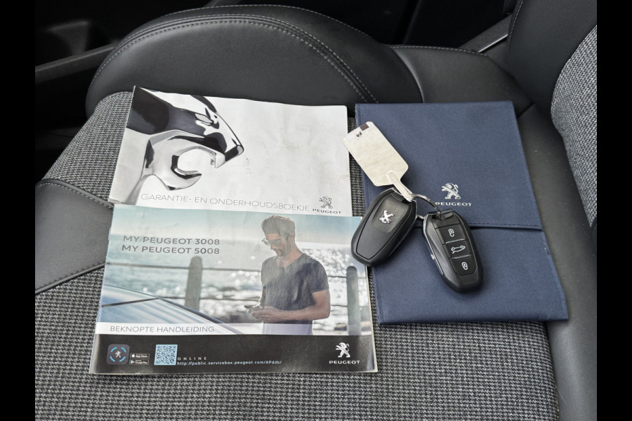Peugeot 5008 1.2 Turbo Premium 7p Navigatie/Clima/Trekhaak/Keyless entry/DB riem vervangen
