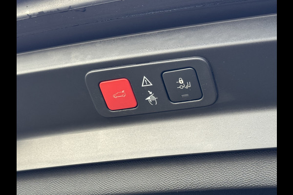 Peugeot 5008 1.2 Turbo Premium 7p Navigatie/Clima/Trekhaak/Keyless entry/DB riem vervangen