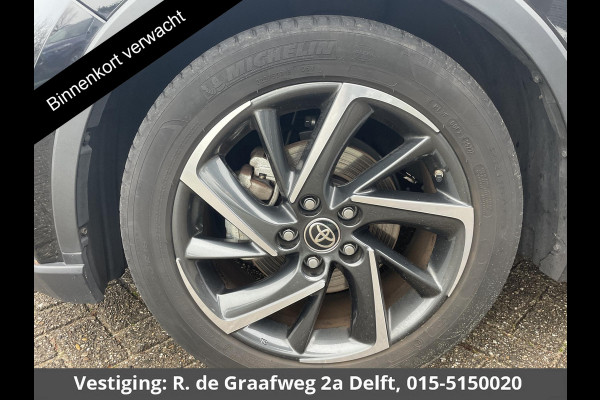 Toyota C-HR 1.8 Hybrid Dynamic | Navigatie | Parkeersensoren | Dealer onderhouden |
