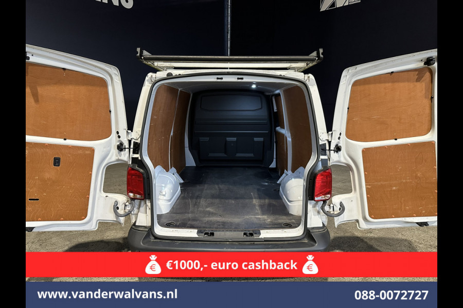 Volkswagen Transporter 2.0 TDI 150pk L2H1 Euro6 Airco | 2500kg Trekhaak | Apple Carplay | Android Auto | Imperiaal Parkeersensoren, Cruisecontrol