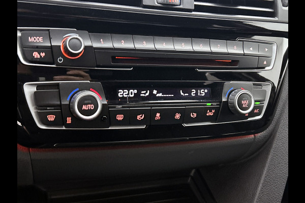 BMW 3-serie 320i Executive Edition M-Pakket (NL-auto, Dealer onderH, Navi Prof, StoelV, Sportstoelen, Parkeerhulp, Etc)