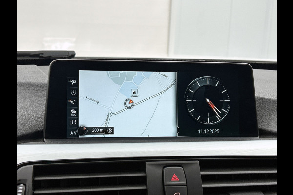 BMW 3-serie 320i Executive Edition M-Pakket (NL-auto, Dealer onderH, Navi Prof, StoelV, Sportstoelen, Parkeerhulp, Etc)