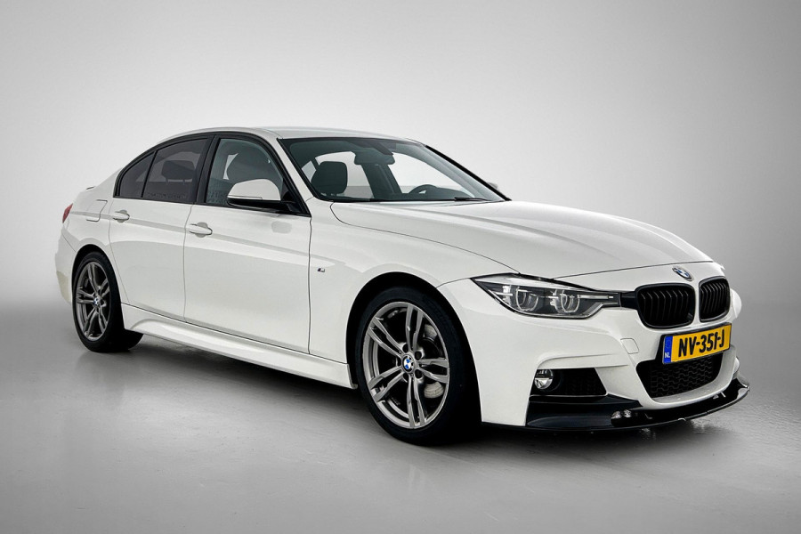 BMW 3-serie 320i Executive Edition M-Pakket (NL-auto, Dealer onderH, Navi Prof, StoelV, Sportstoelen, Parkeerhulp, Etc)