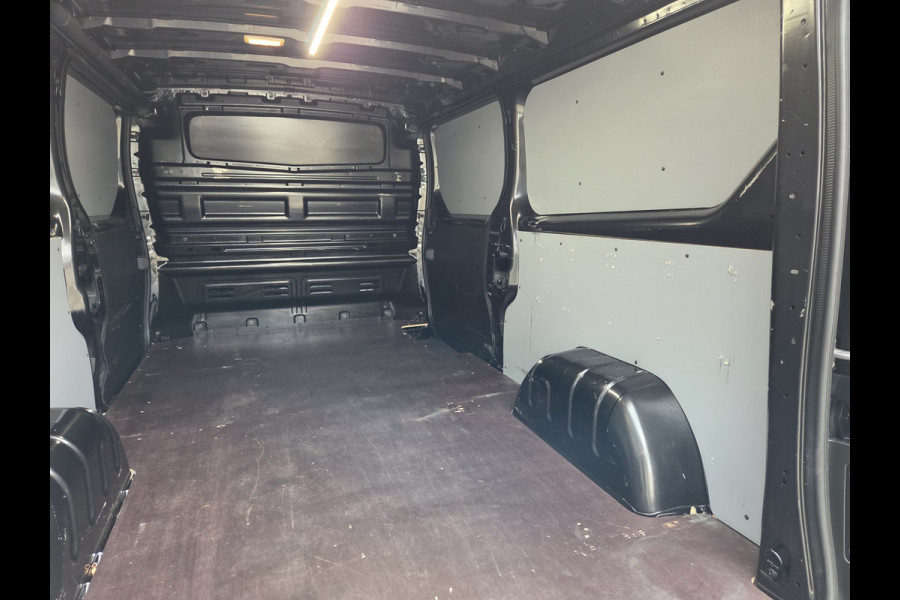 Renault Trafic 2.0 Blue dci 150 Pk L2 Automaat 2XSchuifdeur