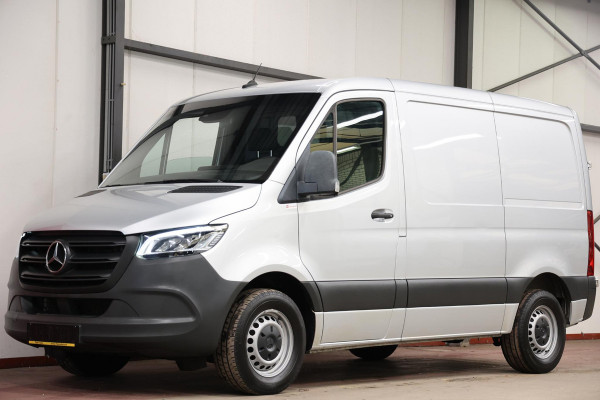 Mercedes-Benz Sprinter 317 1.9 CDI L1H1 AUTOMAAT 2000KG TREKVERMOGEN
