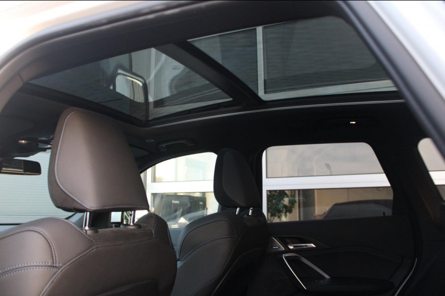 BMW X1 XDrive30e 326pk M-Sport Shadow | Pano | Memory | HK | ACC | Massage | Elek. Trekhaak