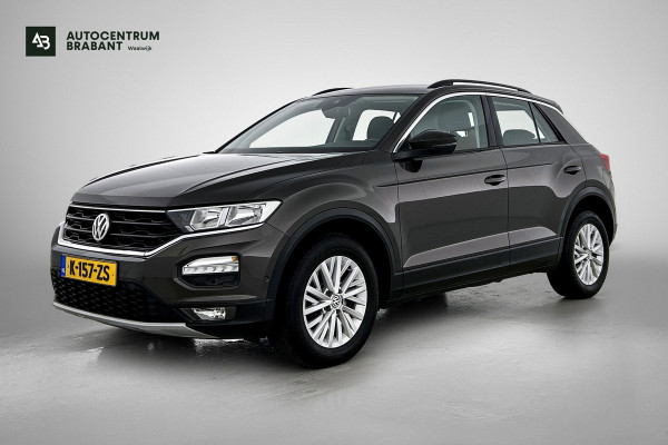 Volkswagen T-Roc 1.0 TSI Style(Goed OnderH, Navi, Carplay, StoelV, Parkeersensoren, Etc)