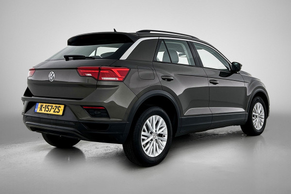 Volkswagen T-Roc 1.0 TSI Style(Goed OnderH, Navi, Carplay, StoelV, Parkeersensoren, Etc)