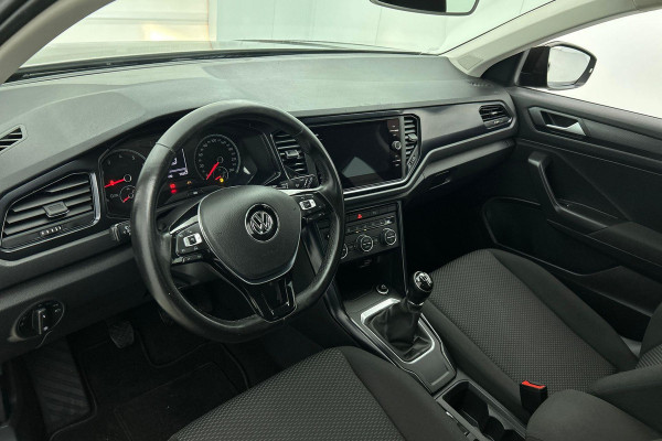 Volkswagen T-Roc 1.0 TSI Style(Goed OnderH, Navi, Carplay, StoelV, Parkeersensoren, Etc)