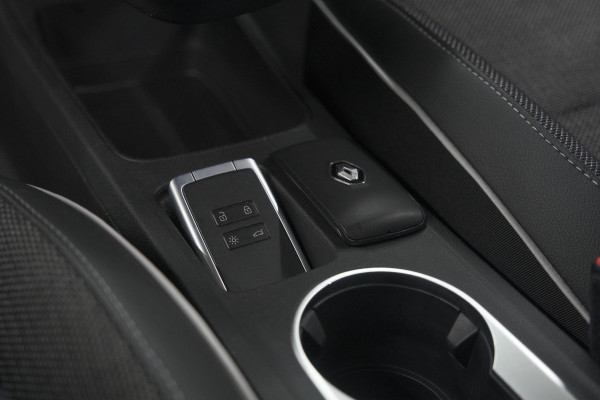 Renault Captur 1.6 E-Tech Plug-in Hybrid 160 Intens | Parkeersensoren | Apple Carplay | Navigatie | Climate Control